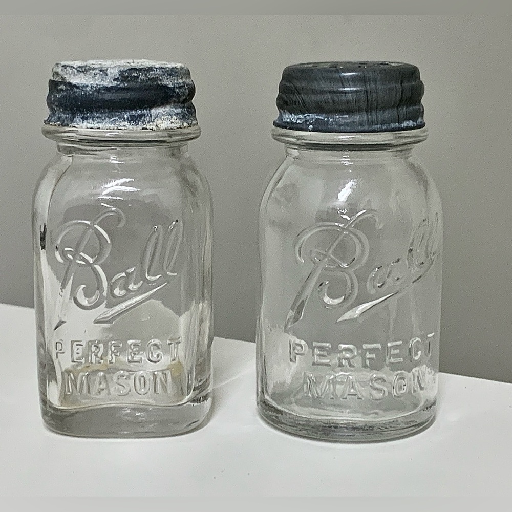 Set of 2 Early 20th Century Antique Ball Perfect Mason Jar Salt & Pepper Shakers